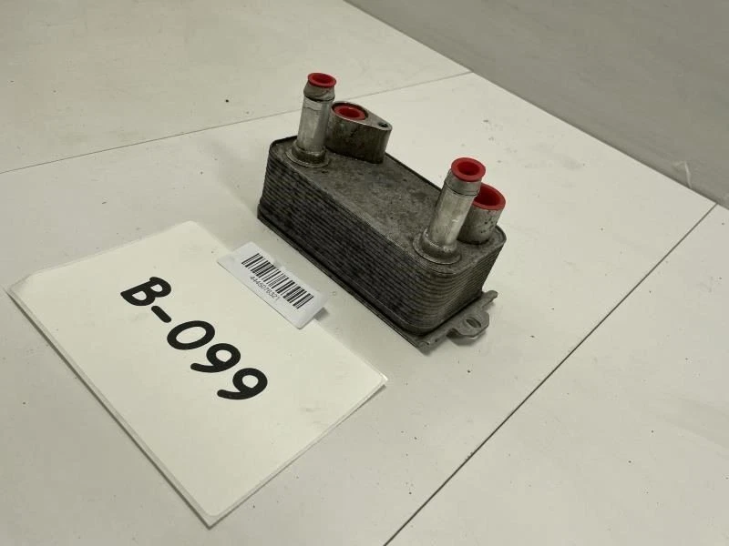 Ford Transit 150 XLT 2015 A/T enfriador de aceite OEM+ Foto 2 de 4