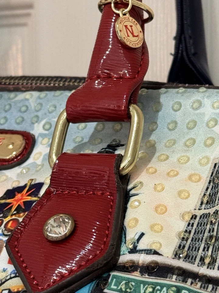 Nicole Lee City Drive Bag Boston Print Dog And Cat Red and Blue Double Handle - Image 3 of 4