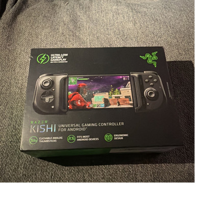 Razer Kishi Mobile Controller for Android USB-C Ergonomic Charging Port Black