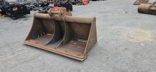 6ft Ditching Bucket w/ 65mm Pins - Used - Price £1200.00 + VAT @ 20% - C539 - Picture 7 of 8