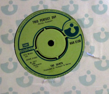 THE SAINTS.   This Perfect Day UK 45T PUNK 19...