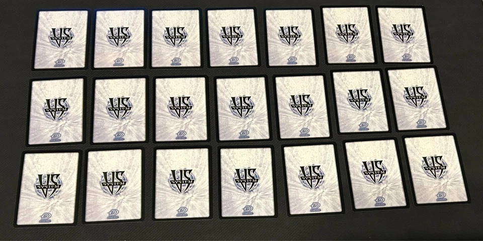 DC Origins Vs 1st Edition Full Set of Common and Uncommon Cards - Image 2 of 2