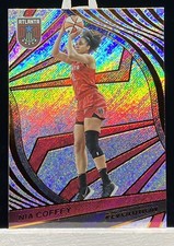 2022 Panini Revolution WNBA Nia Coffey Base #3 Dream C907