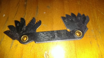 12 Leaf Thread Gauge S.A.E. UNC UNF: 11 12 13 14 16 18 20 24 27 28 32 40