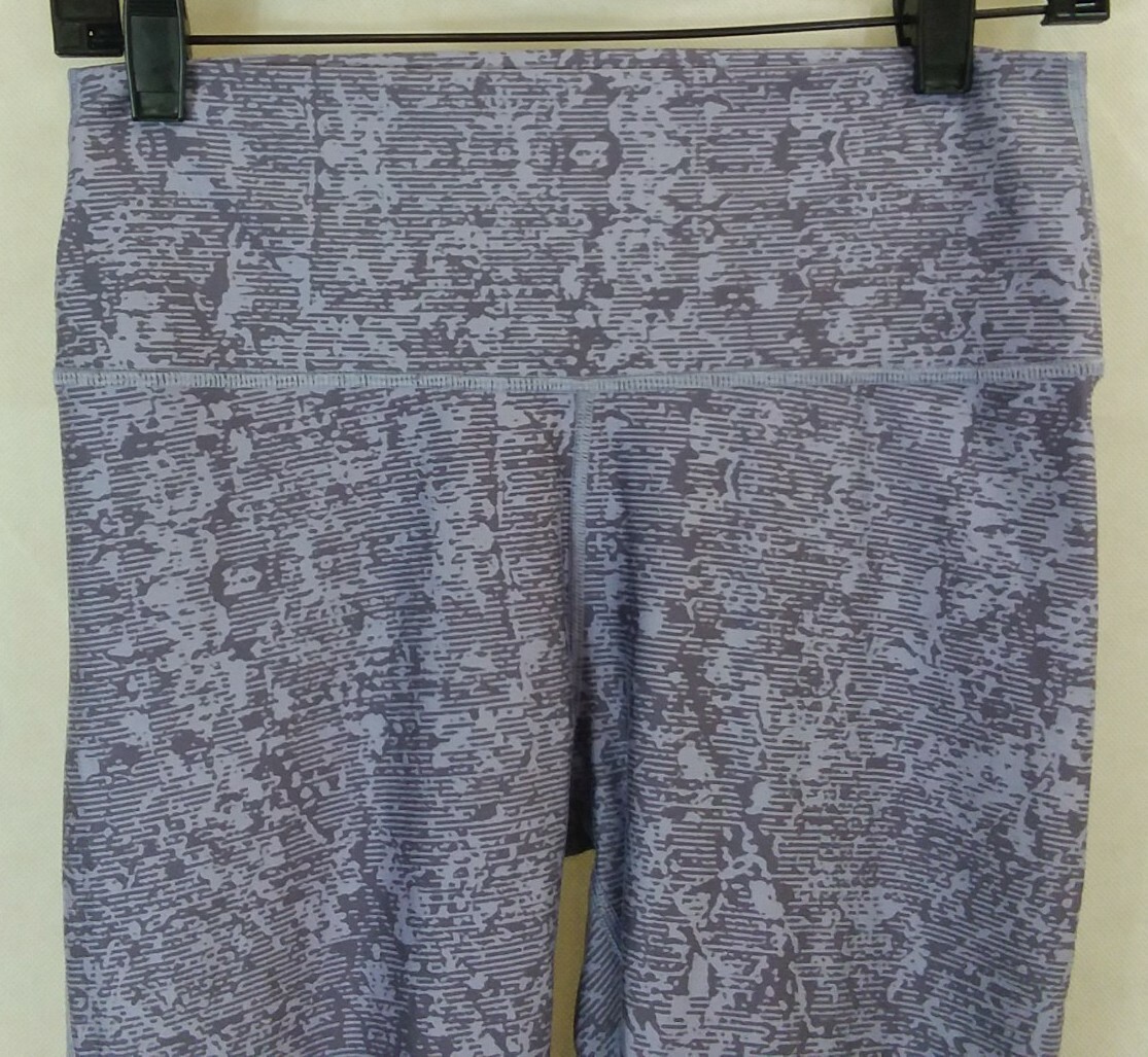 FABLETICS WOMENS small/medium capri Leggings gray… - image 2