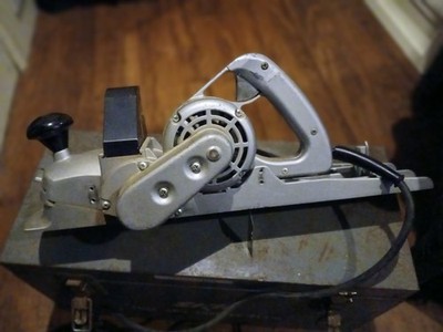 SKIL MODEL 100 PLANER /SHAPER / ITS IN GREAT CONDITION / ORIGIONAL METAL CASE