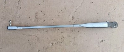 90 91 92 93 ACCORD WAGON OEM rear back tail gate wiper arm W/ WIPER MOUNT STUD 