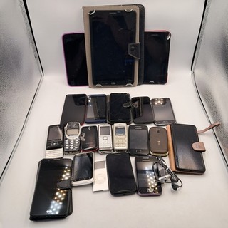 Mobile Phones Tablet Bundle Job Lot Untested Spares Retro Apple Nokia Samsung