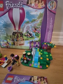 LEGO Friends 41097 Heartlake Hot Air Balloon 100% Complete Set Retired