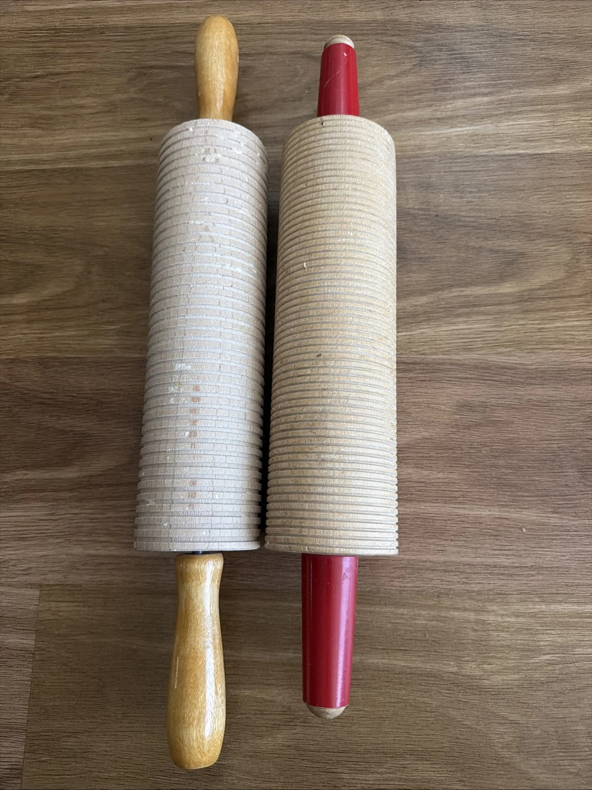 Set (2) Wooden Ribbed Textured Lefse Flatbread Rolling Pins Red & Brown Handles