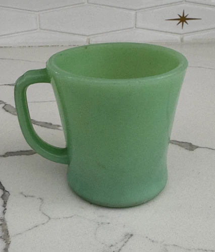 READ Vintage Fire King Jadite D Handle Coffee Cup Mug Green Glass Jadeite