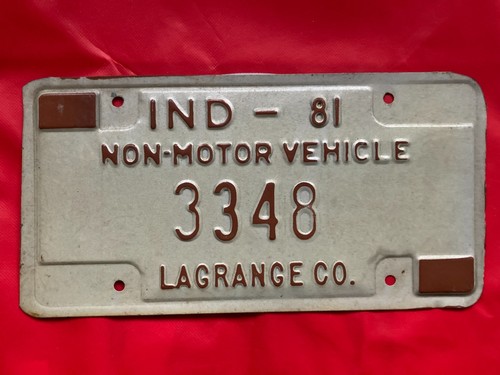 LAGRANGE INDIANA 1981 AMISH BUGGY LICENSE PLATE Horse Drawn ARTS & CRAFTS DEC0