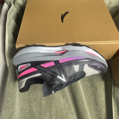 ANTA Swift 8124B6601-2 Black Gray Pink Men's Mesh TPU Low Top Sneaker