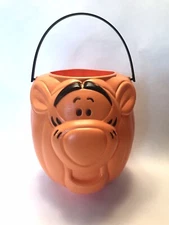 Disney Halloween Tigger Pumpkin Pail Trick or Treat Candy Bucket Blow Mold