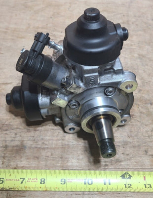 S-0105専用2980,2192,0676 Bosch 4050 Diesel Injector Pump 0445010684- 35022140F - CR