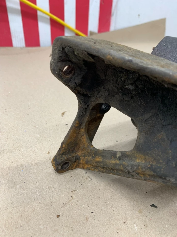 1966 69 1970 年 OLDSMOBILE 350 330 V8 CUTLASS 交流发电机支架凯迪拉克 — 第 2/4 张图片