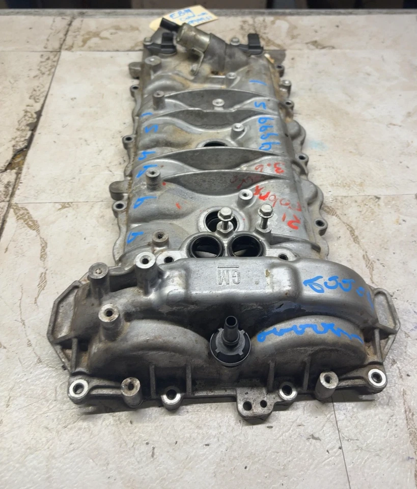 2017-2023 ACADIA 17-22 COLORADO CANYON 3.6L Passenger Right Valve Cover Assembly - Image 3 of 4