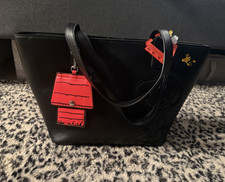 Loungefly Snoopy Peanuts Black Medium Tote w/...