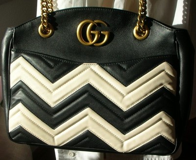 schwarz weiß creme GG Gucci Marmont Metalasse Shopper Tote Handtasche Chevron