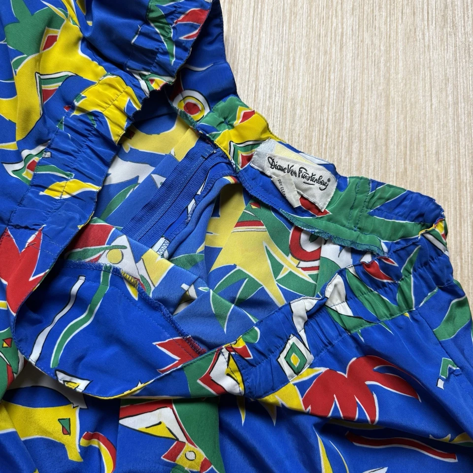 Falda abstracta vintage Diane Von Furstenberg para mujer talla 12 palmeras tropicales pájaros Foto 3 de 4
