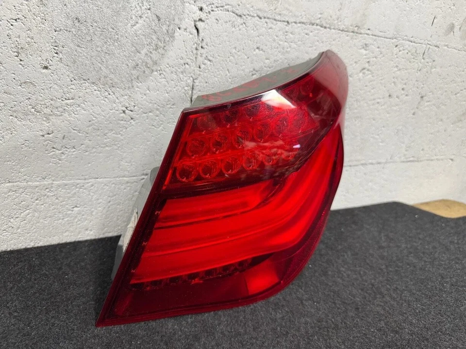 ✅ 13-15 BMW 740LI Xdrive F02 LÁMPARA TRASERA TRASERA DERECHA LADO PASAJERO OEM Foto 4 de 4