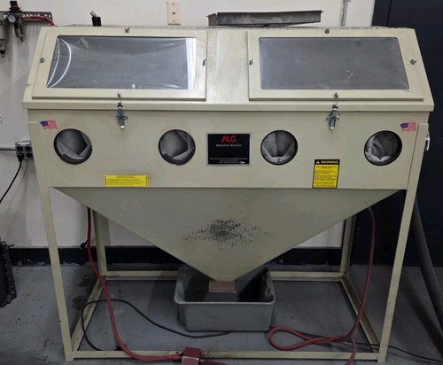 ALC S&H Industries 4-Port Dual Operator Abrasive Blast Cabinet Sandblaster