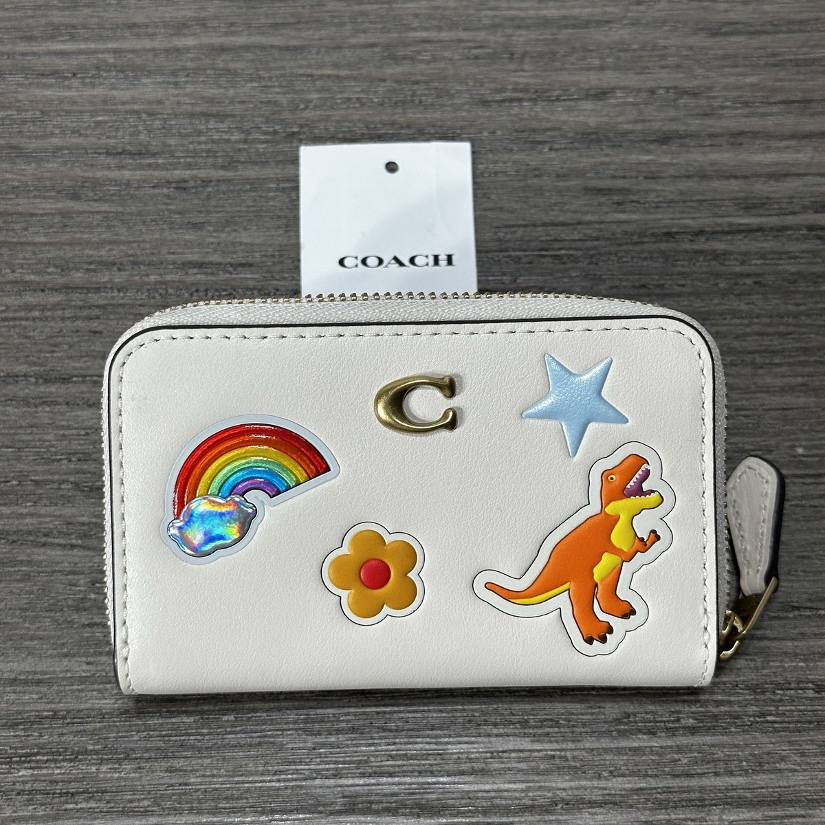 Coach Essential Small Zip Around Card Case With Sticker Print