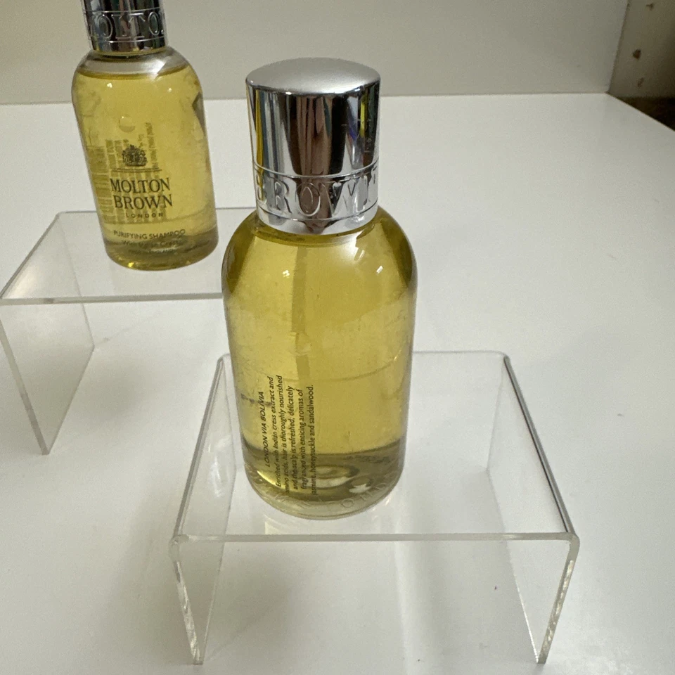 Paquete de 2 champú purificador Molton Brown con berro indio 6,6 OZ hecho en Inglaterra Foto 2 de 4