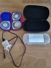 Sony PSP Street E1000 White + 3 Games + Case + Charger