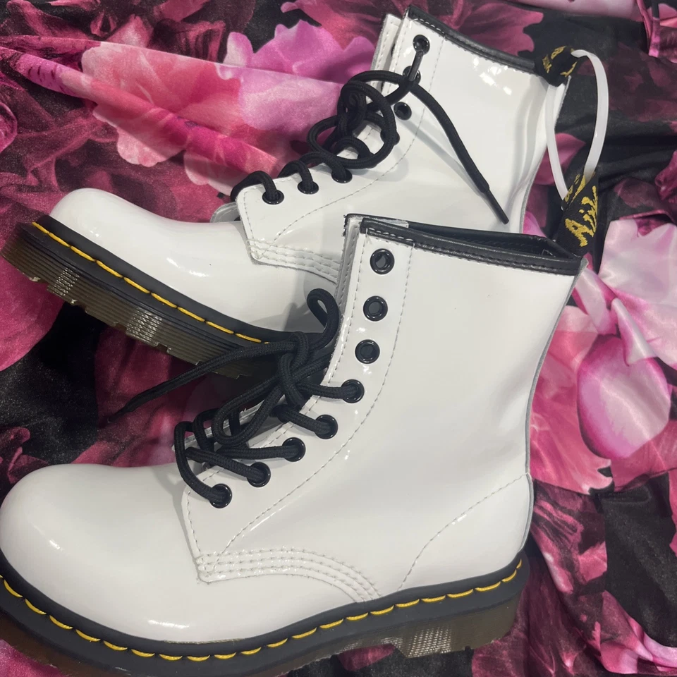 Botas de Combate Dr. Martens Mujer Talla 6 Cuero Blanco Con Cordones Punta Redonda Foto 2 de 3