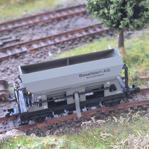 Fleischmann N 8512 K  Selbstentladewagen Basaltstein AG der SBB in OVP/2609 | Zustand: Gebraucht