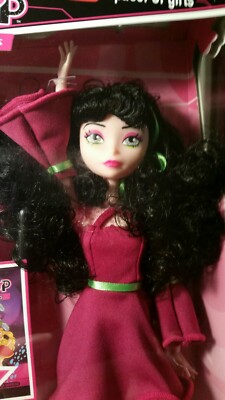 RC 💖 Madame Alexander * 🚀Spacepop🚀 Doll * Hera * Princess of