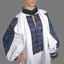 Vintage Hand-Embroidered Dress from the Padureni Region, Hunedoara SIZE s-m