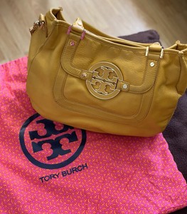 tory burch amanda tote