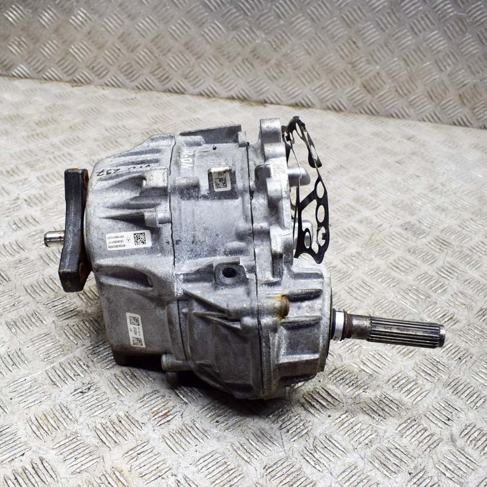 MERCEDES-BENZ E W213 AMG E43 4-matic Transfer Case Box A7252802600 