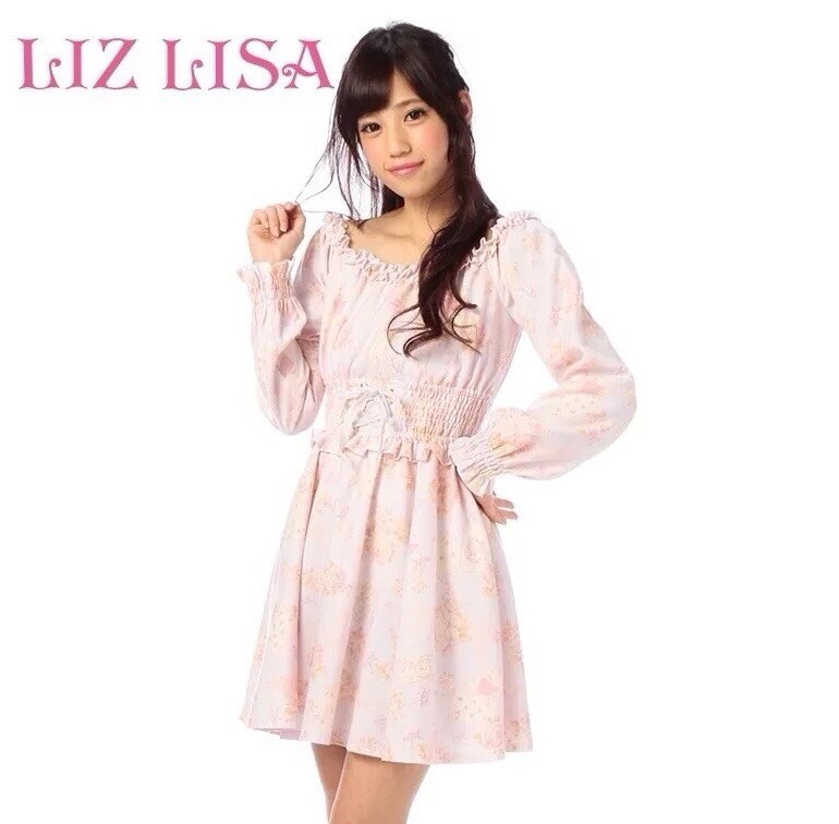 pium クロスベルト半袖ティアードミニワンピース evelyn LIZLISA