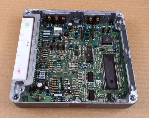 Toyota Hilux Surf KZN185G KZN185W 1KZTE A/T 89661-3D240 engine computer oem jdm - Picture 6 of 12