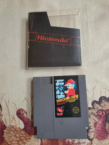 Wrecking Crew NES + Dust Sleeve + Protective Outer Case 5 Screw