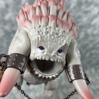 1994 Vtg Dragon Flyz Ice Blast Tusk Action Figure Mattel TYCO w/ Shackles Chain