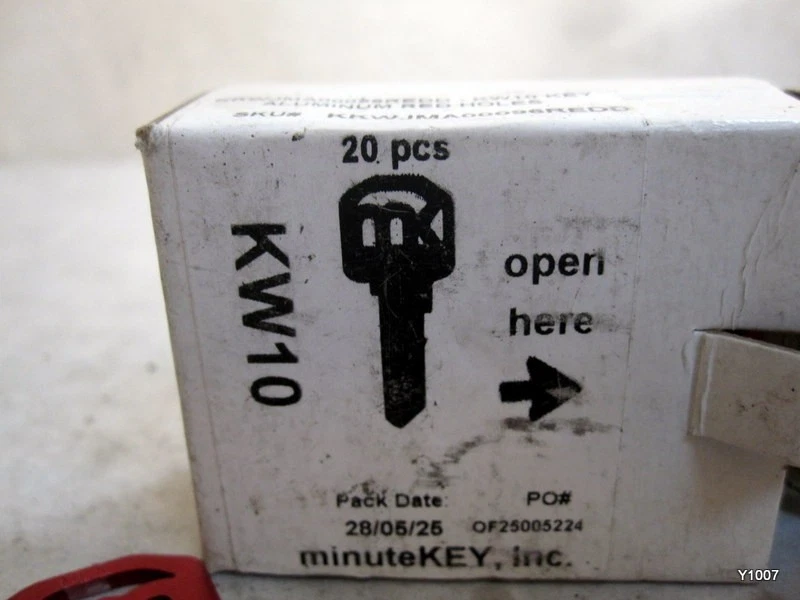 20 pcs minuteKEY Inc KW10 Kwikset Aluminum Red Key Blanks - Image 2 of 3