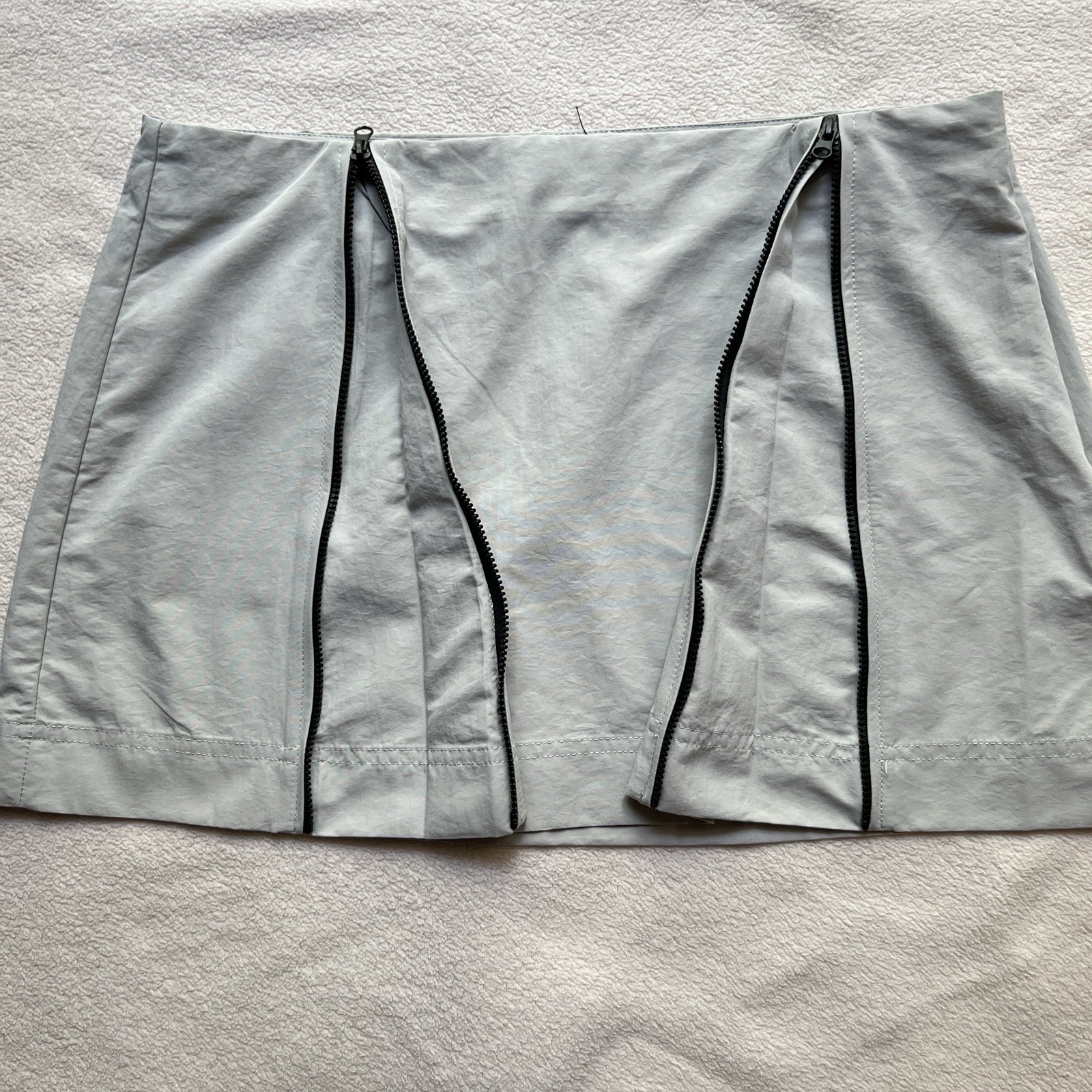 Zara Retro Mini Skirt Ziper Detail Light Gray Women's Size L thumbnail 6