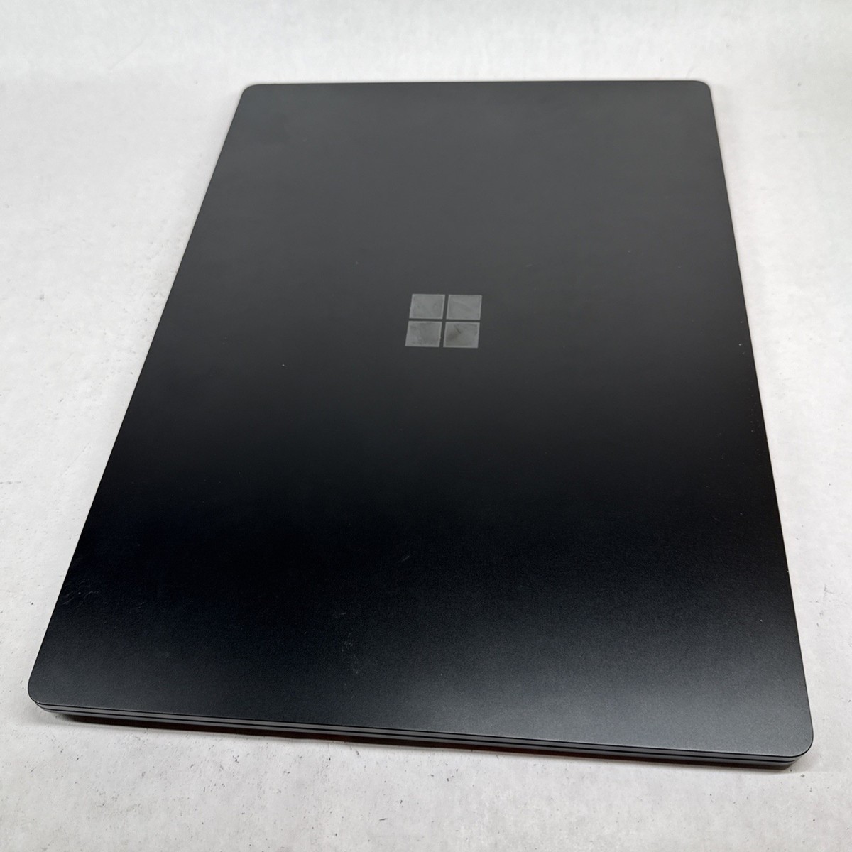 Microsoft Surface Laptop 4 15'' 512GB SSD AMD Ryzen 7 4980U 2GHz