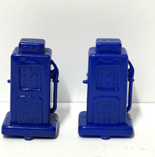 Marx Service Gas Station First Generation Playset Pair Of Gas Pumps 1952-1955