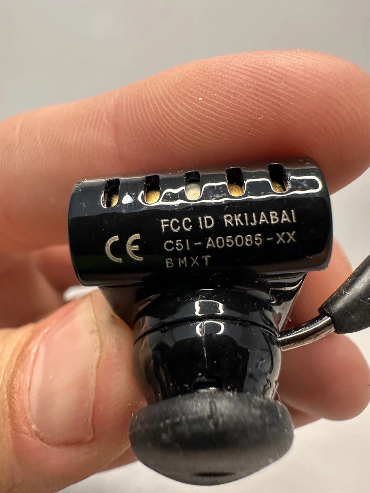 Aliph Jawbone II Bluetooth con NoiseAssassin C51 sin cable cargador ni accesorios Foto 2 de 2