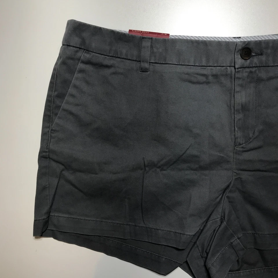 Nuevo con etiquetas Pantalones Cortos Chinos Merona Para Mujer 18 Plus Gris Trueno 3 Pulgadas Algodón Clásico Foto 3 de 4
