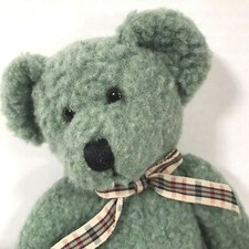 Russ Berrie Bears from the Past collection Frizzlin bear plaid bow tie Excellent