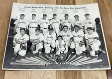 1952 Trenton Baseball Club New Jersey Team B&W Photograph 14” X 11” Runner Up