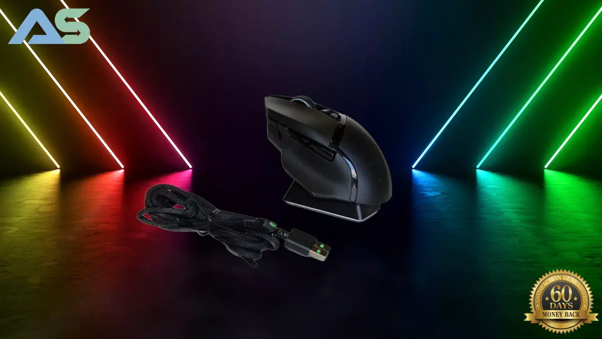 Souris sans fil Gamer Razer Basilisk Ultimate RGB (Noir) + Station de  charge à prix bas