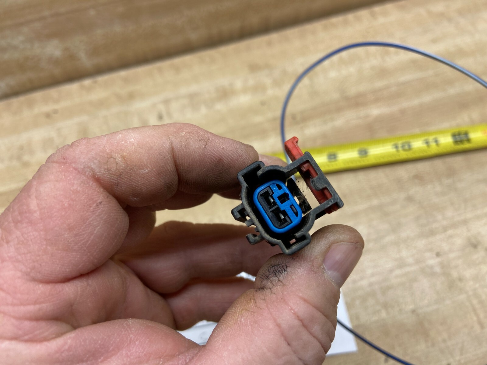 20042006 DURANGO VAPOR PURGE VALVE SOLENOID WIRING CONECTOR PIGTAIL eBay