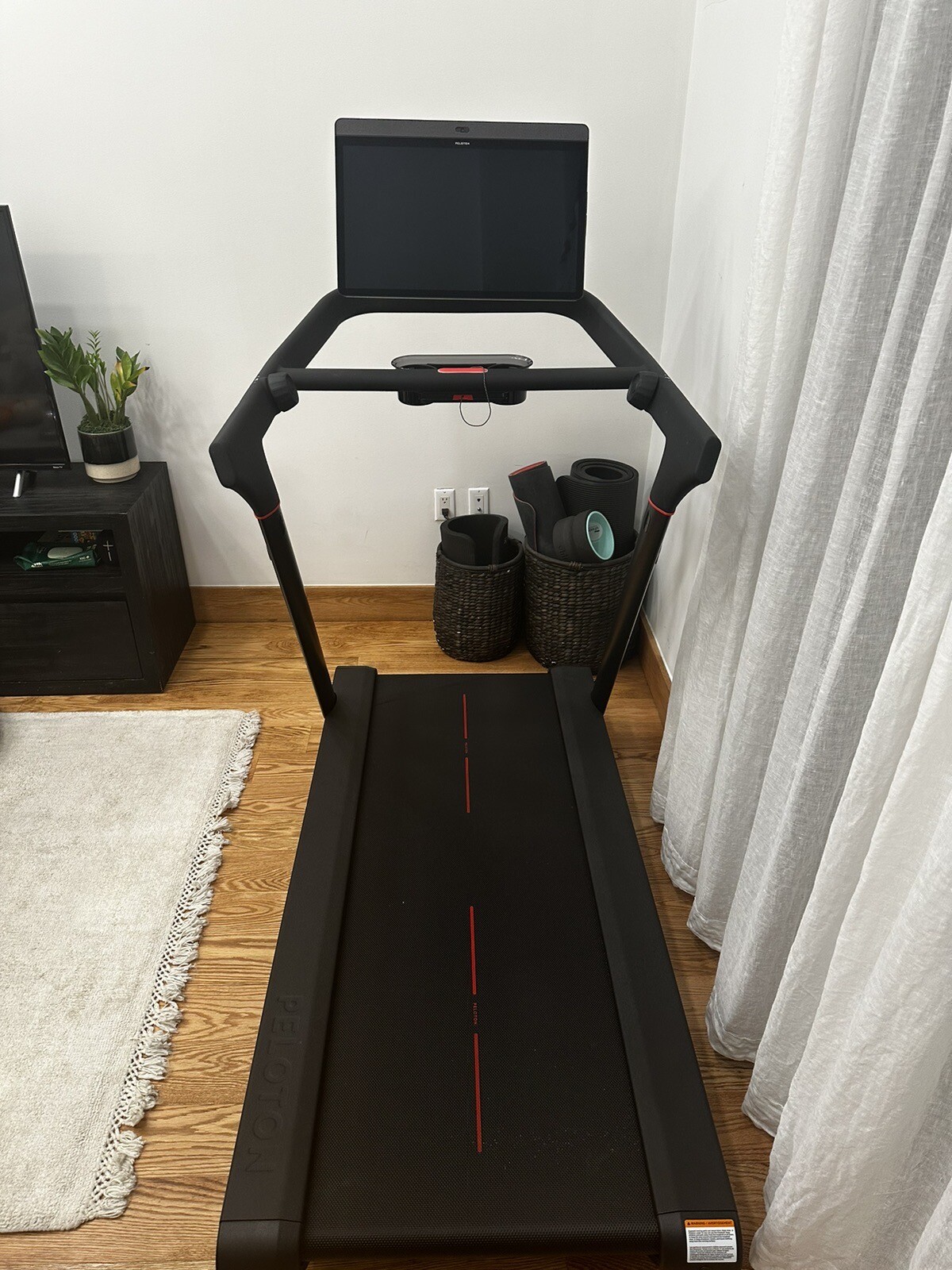 Peloton Treadmill , Treadmill, Gym Equipment eBay